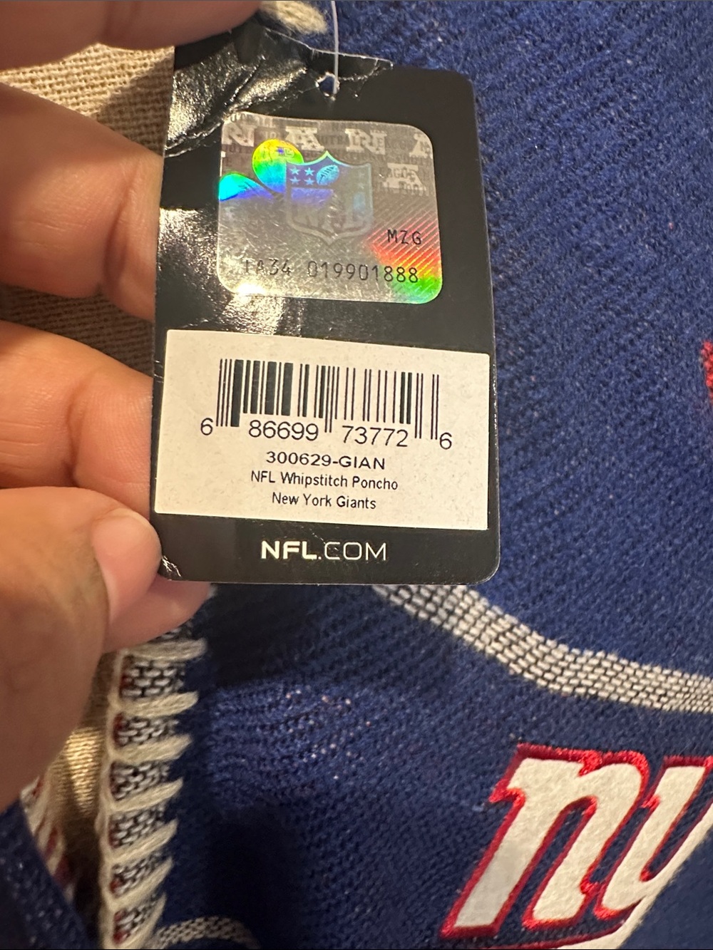 NFL New York Giants Wrap in Blue, Red & White - Picture 2 of 7